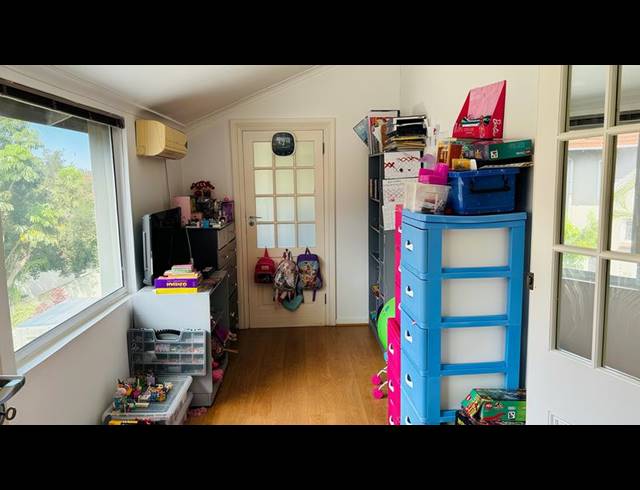 3 BEDROOM APARTMENT FOR SALE IN BULWER